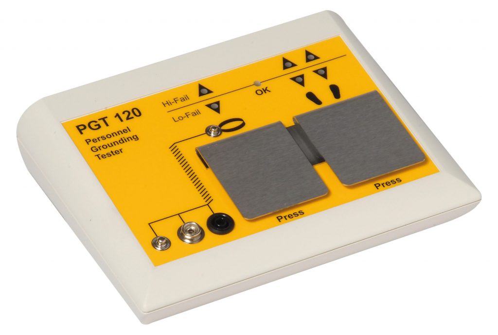 Elektronisches Prüfgerät zur Kontrolle von Personenerdungssystemen wie elektrostatisch ableitenden Handgelenkbändern und ableitfähiges Schuhwerk.